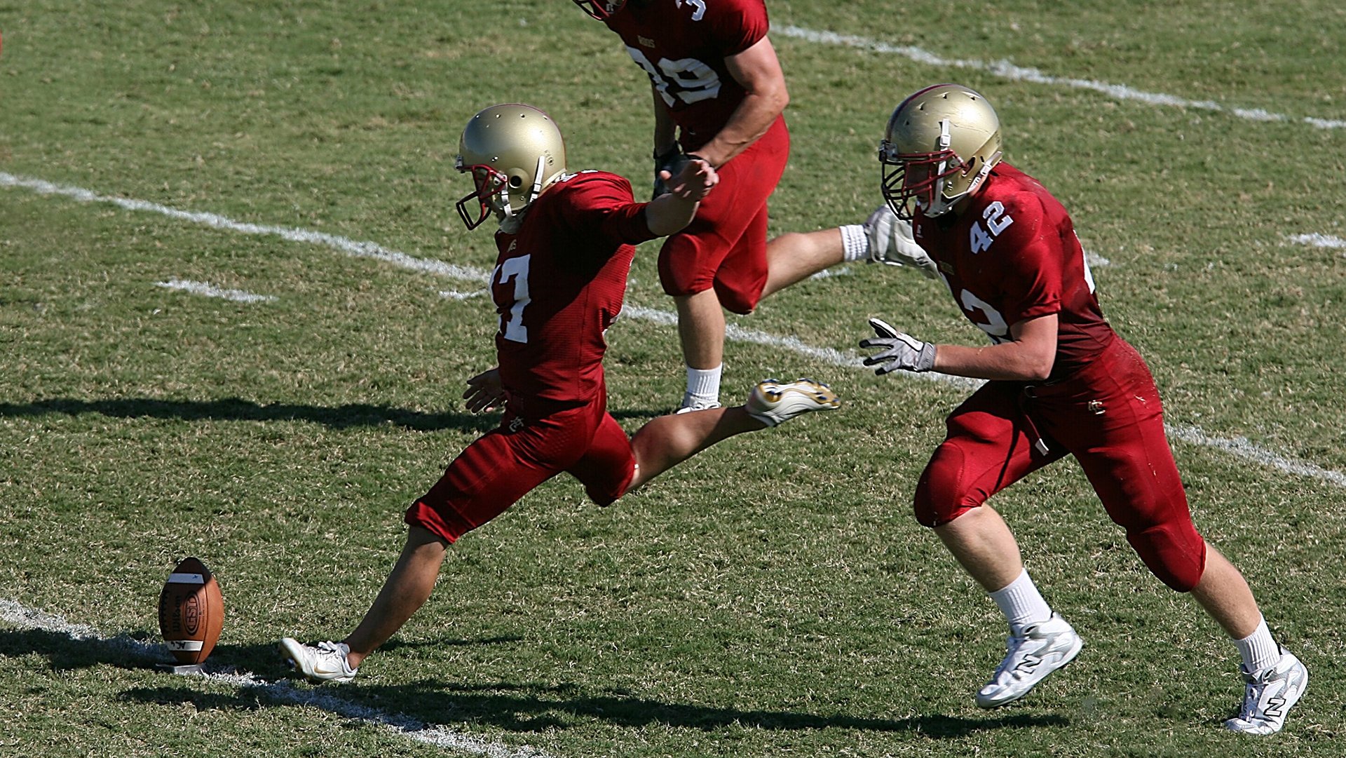 体育焦点事件引发社媒讨论,体育热点话题
